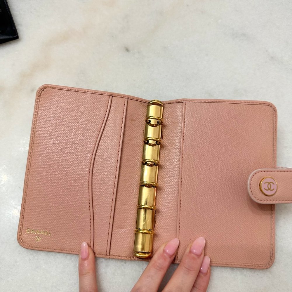 Chanel blush pink Agenda Planner Cover rings - Picture 4 of 10